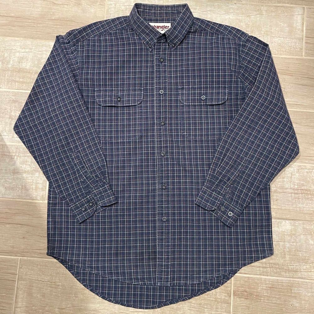 Men’s Wrangler Rugged Wear Button Down Shirt